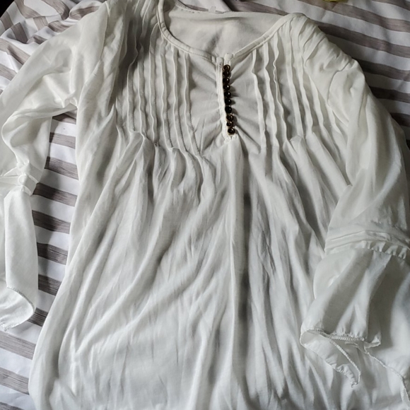 Top - Picture 1 of 1